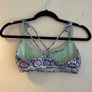 Limited edition lululemon free to be wild